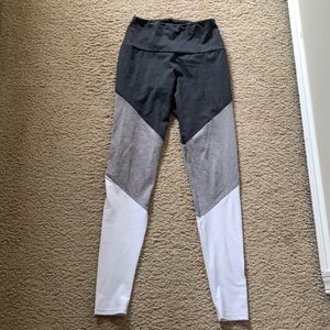 Onzie Color Block Leggings